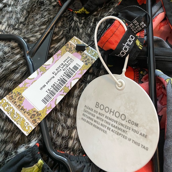 Floral dress - Picture 4 of 4